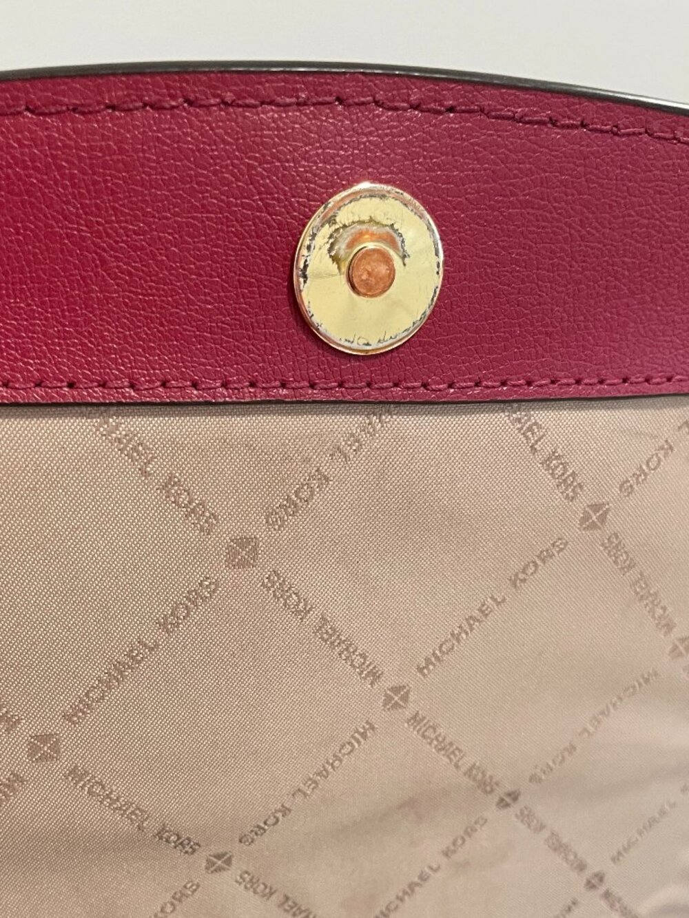 Michael Kors Ellis Medium Flap Messenger/Shoulder Bag Maroon Leather - Picture 14 of 15